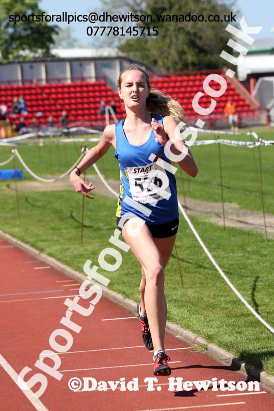 Womens under-17s, North East Track and Field Champs., Gateshead. Photo: David T. Hewitson/Sports for All Pics